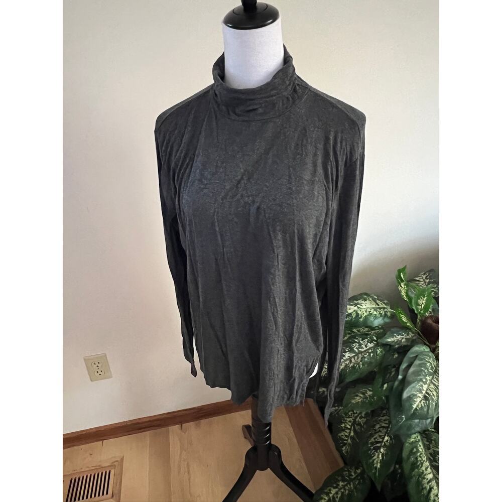 Abercrombie & Fitch Gray Turtleneck